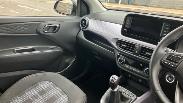 Hyundai i10 1.0 [63] Premium 5dr [Nav] Petrol Hatchback